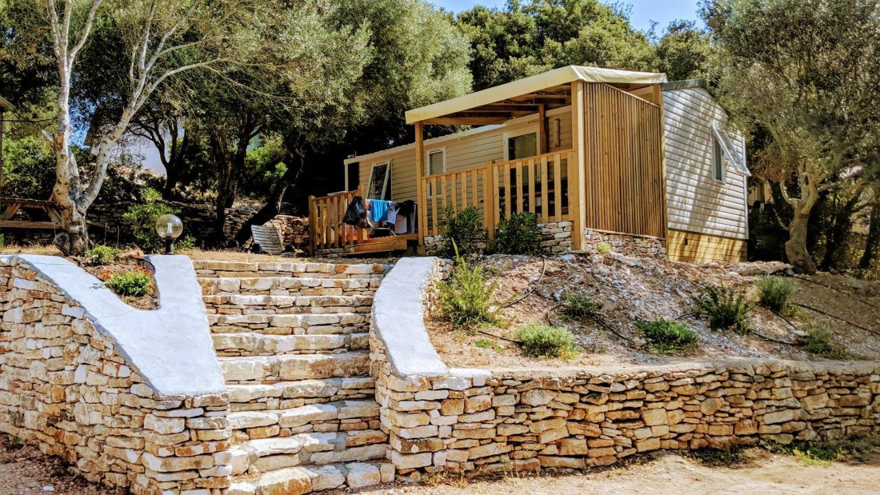 Camping Campo Di Liccia Bonifacio  Bagian luar foto