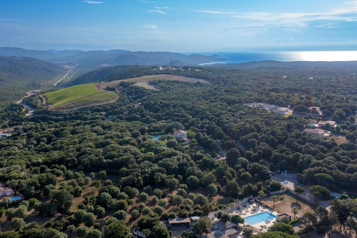 Camping Campo Di Liccia Bonifacio  Bagian luar foto