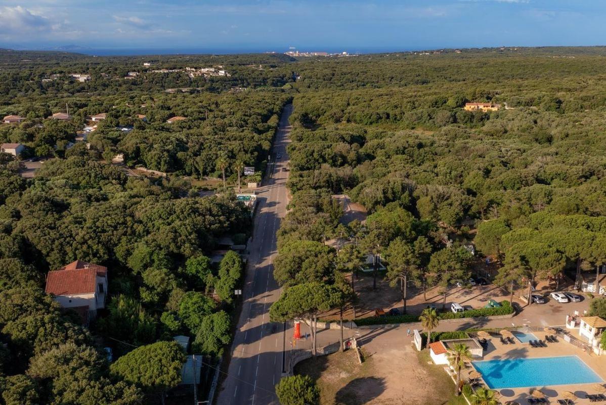 Camping Campo Di Liccia Bonifacio  Bagian luar foto