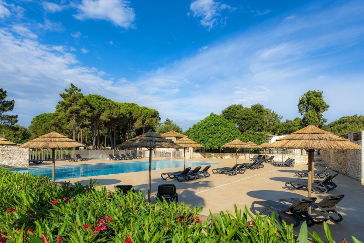 Camping Campo Di Liccia Bonifacio  Bagian luar foto